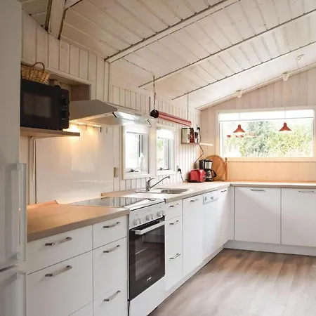 Holiday Pot Strandby Dnmk I *